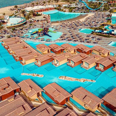 Titanic Palace Families And Couples Only フルガダ エクステリア 写真 Aerial view of the resort