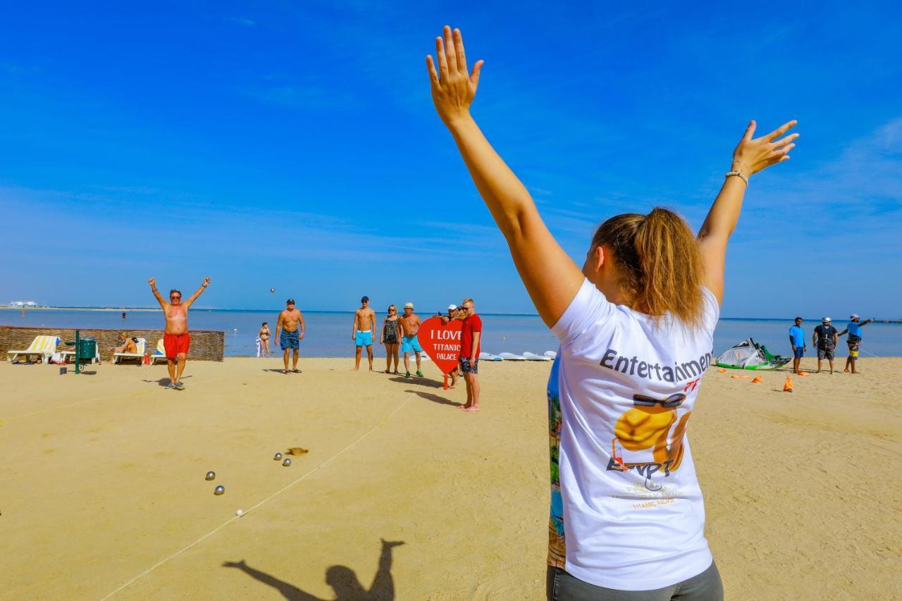 Titanic Palace Families And Couples Only フルガダ エクステリア 写真 Beach volleyball tournament